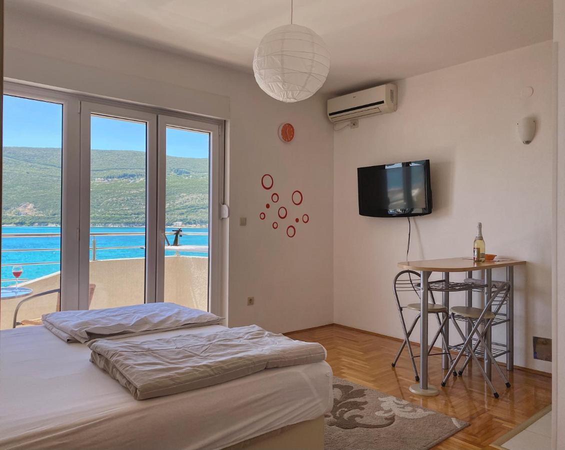 Apartments Bellevue - Otasevic 헤르섹 외부 사진