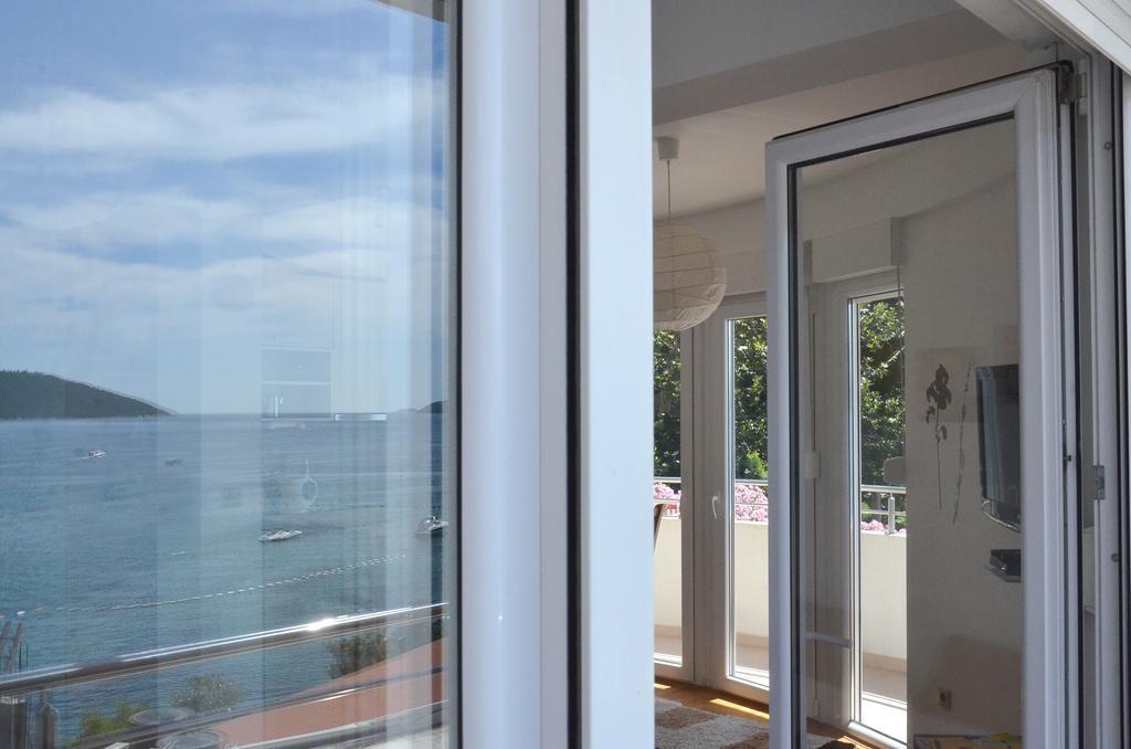 Apartments Bellevue - Otasevic 헤르섹 객실 사진