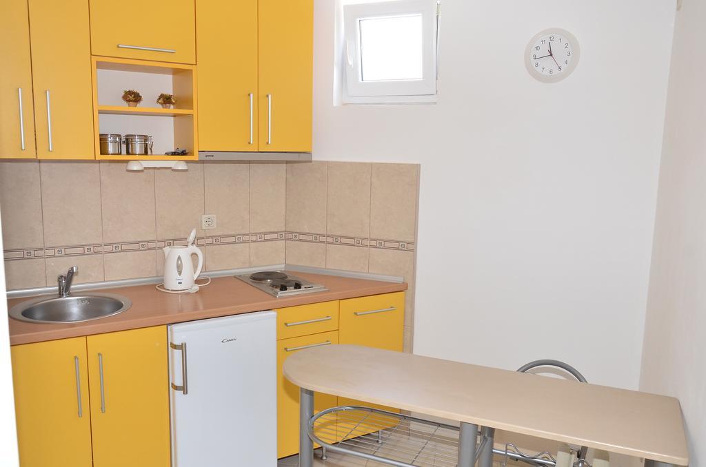 Apartments Bellevue - Otasevic 헤르섹 객실 사진